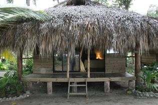 Hotel-Los-Gringos-Bungalow-1